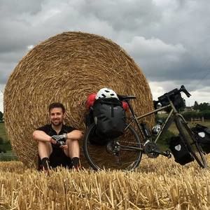 Meet your Posher, Adam